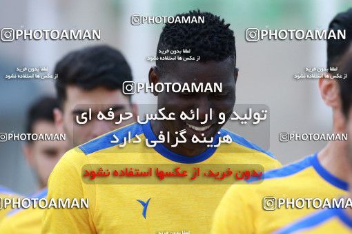 1304776, Ahvaz, , Iran Pro League، Persian Gulf Cup، 2018-19 season، First Leg، Week 11، Esteghlal Khouzestan ۱ v 2 Naft M Soleyman on 2018/11/02 at Ahvaz Ghadir Stadium