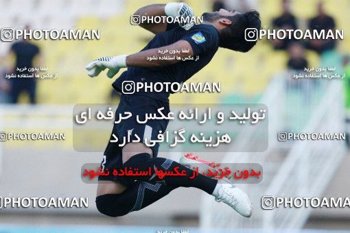 1304780, Ahvaz, , Iran Pro League، Persian Gulf Cup، 2018-19 season، First Leg، Week 11، Esteghlal Khouzestan ۱ v 2 Naft M Soleyman on 2018/11/02 at Ahvaz Ghadir Stadium