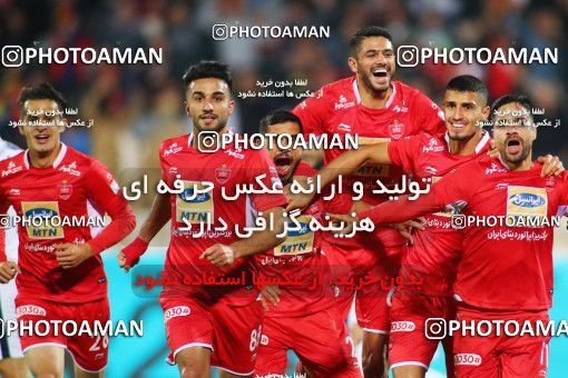 1409292, Tehran, Iran, Iran Pro League، Persian Gulf Cup، 2018-19 season، First Leg، Week 9، Persepolis 2 v ۱ Paykan on 2018/11/19 at Azadi Stadium