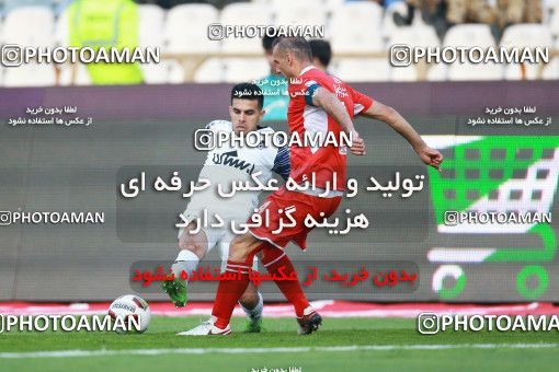 1315290, Tehran, Iran, Iran Pro League، Persian Gulf Cup، 2018-19 season، First Leg، Week 9، Persepolis 2 v ۱ Paykan on 2018/11/19 at Azadi Stadium