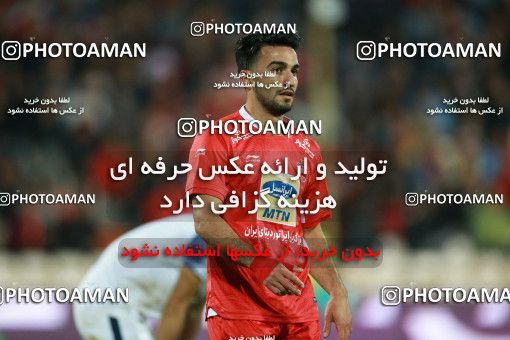 1315345, Tehran, Iran, Iran Pro League، Persian Gulf Cup، 2018-19 season، First Leg، Week 9، Persepolis 2 v ۱ Paykan on 2018/11/19 at Azadi Stadium