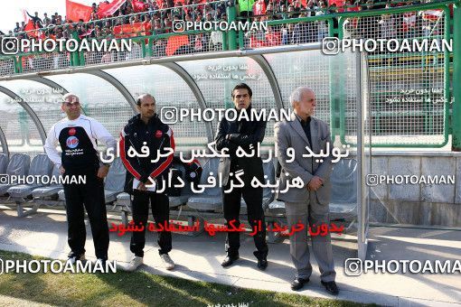 1318895, Isfahan,Fooladshahr, , Iran Pro League، Persian Gulf Cup، 2008-09 season، Second Leg، Week 21، Zob Ahan Esfahan 3 v ۱ Persepolis on 2009/01/03 at Foolad Shahr Stadium