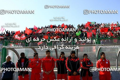 1319122, Isfahan,Fooladshahr, , Iran Pro League، Persian Gulf Cup، 2008-09 season، Second Leg، Week 21، Zob Ahan Esfahan 3 v ۱ Persepolis on 2009/01/03 at Foolad Shahr Stadium