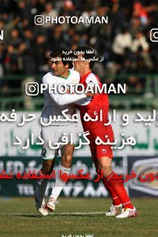 1319037, Isfahan,Fooladshahr, , Iran Pro League، Persian Gulf Cup، 2008-09 season، Second Leg، Week 21، Zob Ahan Esfahan 3 v ۱ Persepolis on 2009/01/03 at Foolad Shahr Stadium