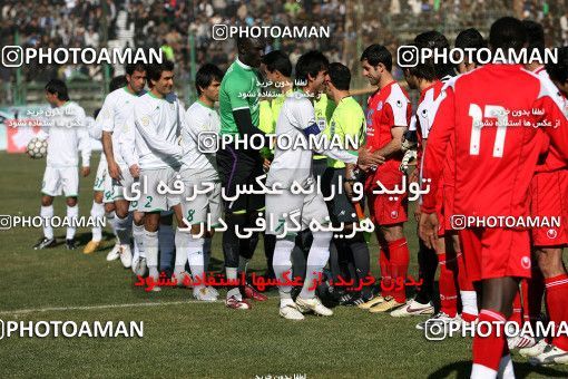 1317894, Isfahan,Fooladshahr, , Iran Pro League، Persian Gulf Cup، 2008-09 season، Second Leg، Week 21، Zob Ahan Esfahan 3 v ۱ Persepolis on 2009/01/03 at Foolad Shahr Stadium