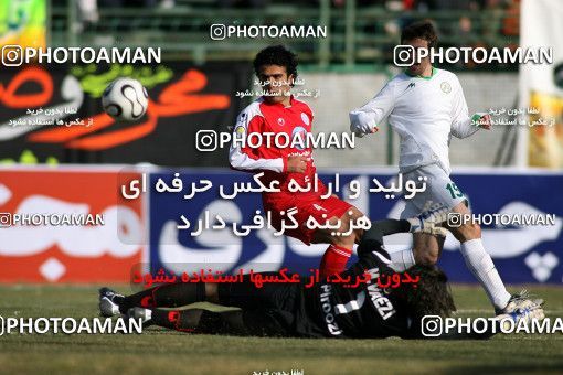 1317880, Isfahan,Fooladshahr, , Iran Pro League، Persian Gulf Cup، 2008-09 season، Second Leg، Week 21، Zob Ahan Esfahan 3 v ۱ Persepolis on 2009/01/03 at Foolad Shahr Stadium