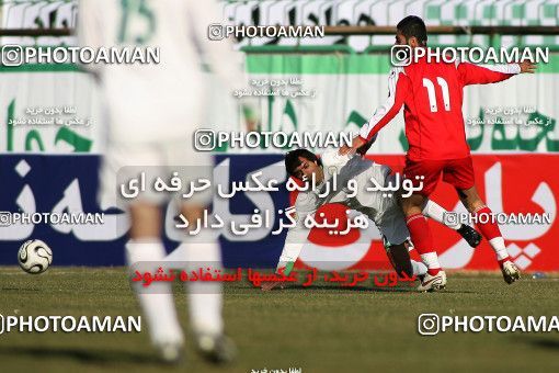 1317737, Isfahan,Fooladshahr, , Iran Pro League، Persian Gulf Cup، 2008-09 season، Second Leg، Week 21، Zob Ahan Esfahan 3 v ۱ Persepolis on 2009/01/03 at Foolad Shahr Stadium