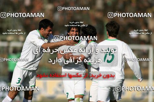 1317730, Isfahan,Fooladshahr, , Iran Pro League، Persian Gulf Cup، 2008-09 season، Second Leg، Week 21، Zob Ahan Esfahan 3 v ۱ Persepolis on 2009/01/03 at Foolad Shahr Stadium