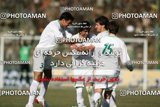 1317780, Isfahan,Fooladshahr, , Iran Pro League، Persian Gulf Cup، 2008-09 season، Second Leg، Week 21، Zob Ahan Esfahan 3 v ۱ Persepolis on 2009/01/03 at Foolad Shahr Stadium