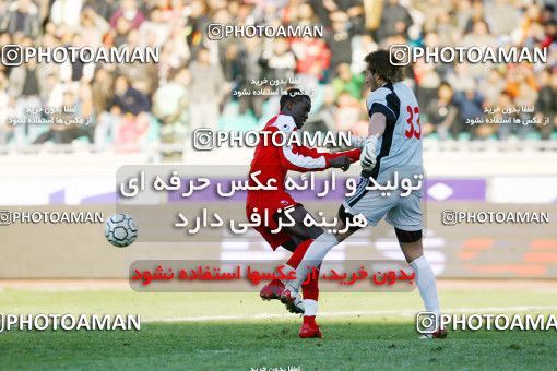 1318720, Tehran, , Iran Pro League، Persian Gulf Cup، 2008-09 season، Second Leg، Week 22، Persepolis ۱ v ۰ Foulad Khouzestan on 2009/01/16 at Azadi Stadium