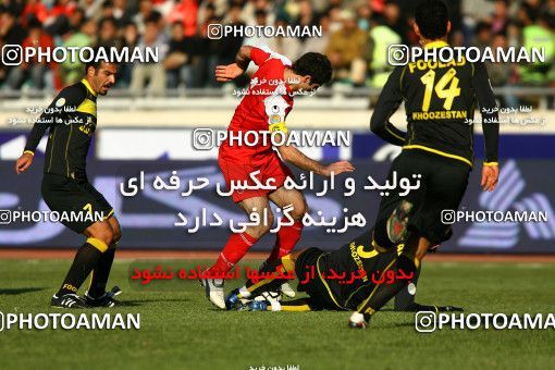 1318810, Tehran, , Iran Pro League، Persian Gulf Cup، 2008-09 season، Second Leg، Week 22، Persepolis ۱ v ۰ Foulad Khouzestan on 2009/01/16 at Azadi Stadium