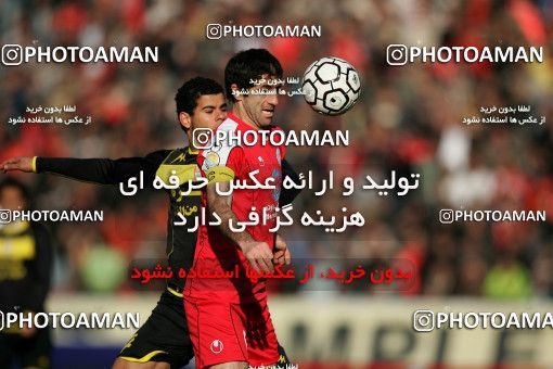 1317494, Tehran, , Iran Pro League، Persian Gulf Cup، 2008-09 season، Second Leg، Week 22، Persepolis ۱ v ۰ Foulad Khouzestan on 2009/01/16 at Azadi Stadium