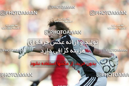 1317664, Tehran, , Iran Pro League، Persian Gulf Cup، 2008-09 season، Second Leg، Week 22، Persepolis ۱ v ۰ Foulad Khouzestan on 2009/01/16 at Azadi Stadium