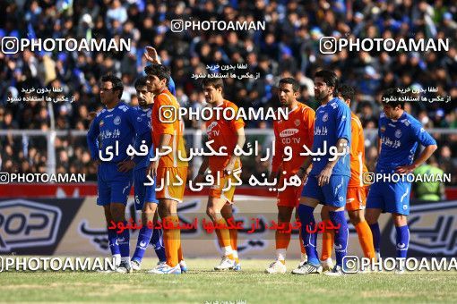 1317410, Shiraz, , Iran Pro League، Persian Gulf Cup، 2008-09 season، Second Leg، Week 22، Bargh Shiraz ۱ v 4 Esteghlal on 2009/01/17 at Hafezieh Stadium