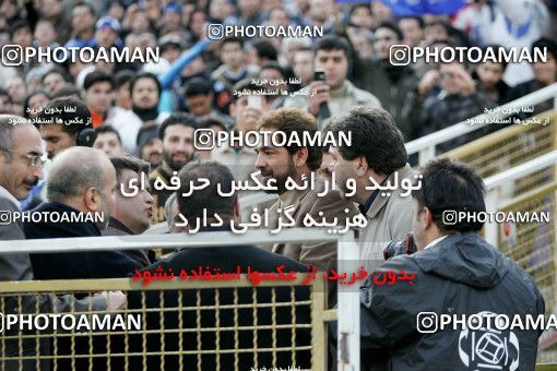 1318571, Tehran, Iran, Iran Pro League، Persian Gulf Cup، 2008-09 season، Second Leg، Week 23، Esteghlal 2 v ۱ Saba Qom on 2009/01/23 at Azadi Stadium