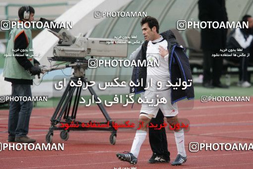 1318582, Tehran, Iran, لیگ برتر فوتبال ایران، Persian Gulf Cup، Week 23، Second Leg، Esteghlal 2 v 1 Saba Qom on 2009/01/23 at Azadi Stadium