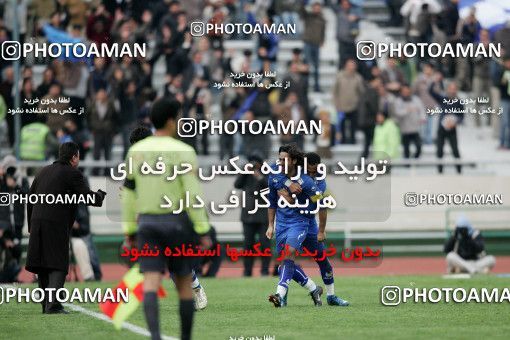 1318364, Tehran, Iran, Iran Pro League، Persian Gulf Cup، 2008-09 season، Second Leg، Week 23، Esteghlal 2 v ۱ Saba Qom on 2009/01/23 at Azadi Stadium