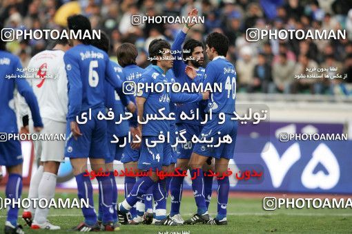 1318567, Tehran, Iran, Iran Pro League، Persian Gulf Cup، 2008-09 season، Second Leg، Week 23، Esteghlal 2 v ۱ Saba Qom on 2009/01/23 at Azadi Stadium