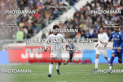 1318575, Tehran, Iran, Iran Pro League، Persian Gulf Cup، 2008-09 season، Second Leg، Week 23، Esteghlal 2 v ۱ Saba Qom on 2009/01/23 at Azadi Stadium