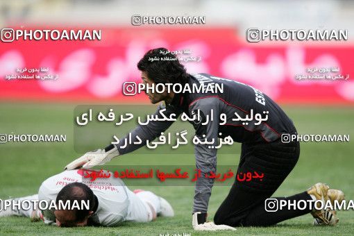 1318501, Tehran, Iran, Iran Pro League، Persian Gulf Cup، 2008-09 season، Second Leg، Week 23، Esteghlal 2 v ۱ Saba Qom on 2009/01/23 at Azadi Stadium