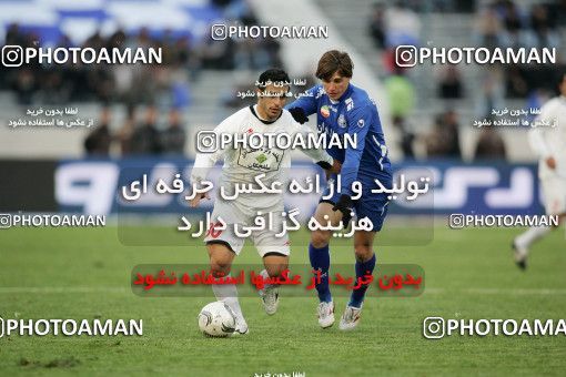 1318336, Tehran, Iran, Iran Pro League، Persian Gulf Cup، 2008-09 season، Second Leg، Week 23، Esteghlal 2 v ۱ Saba Qom on 2009/01/23 at Azadi Stadium