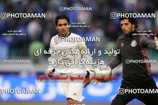 1318442, Tehran, Iran, Iran Pro League، Persian Gulf Cup، 2008-09 season، Second Leg، Week 23، Esteghlal 2 v ۱ Saba Qom on 2009/01/23 at Azadi Stadium