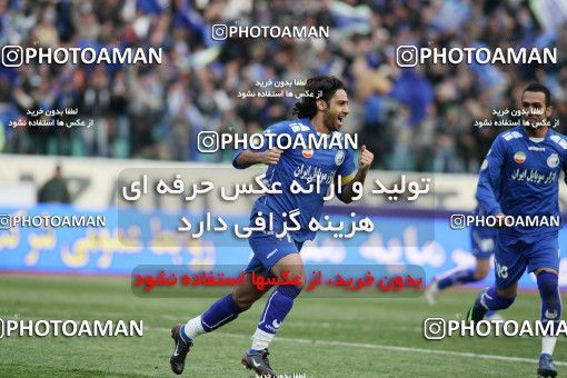 1316218, Tehran, Iran, Iran Pro League، Persian Gulf Cup، 2008-09 season، Second Leg، Week 23، Esteghlal 2 v ۱ Saba Qom on 2009/01/23 at Azadi Stadium