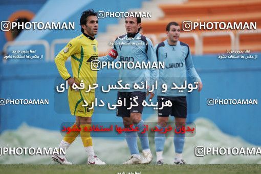 1318133, Tehran, Iran, Iran Pro League، Persian Gulf Cup، 2008-09 season، Second Leg، Week 24، Rah Ahan ۱ v ۰ Damash Gilan on 2009/01/30 at Ekbatan Stadium