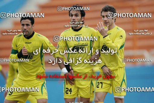 1318100, Tehran, Iran, Iran Pro League، Persian Gulf Cup، 2008-09 season، Second Leg، Week 24، Rah Ahan ۱ v ۰ Damash Gilan on 2009/01/30 at Ekbatan Stadium