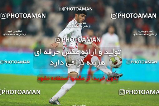 1321560, Tehran, , لیگ برتر فوتبال ایران، Persian Gulf Cup، Week 13، First Leg، Persepolis 0 v 0 Tractor Sazi on 2018/11/25 at Azadi Stadium