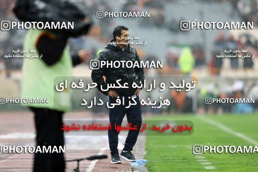 1321313, Tehran, , Iran Pro League، Persian Gulf Cup، 2018-19 season، First Leg، Week 13، Persepolis ۰ v ۰ Tractor S.C. on 2018/11/25 at Azadi Stadium