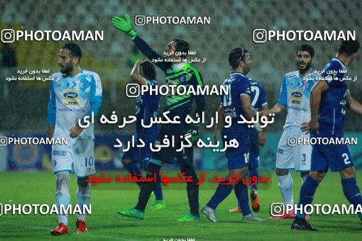 1322034, Ahvaz, , Iran Pro League، Persian Gulf Cup، 2018-19 season، First Leg، Week 13، Esteghlal Khouzestan ۰ v ۱ Esteghlal on 2018/11/25 at Ahvaz Ghadir Stadium