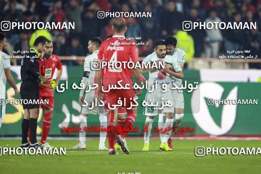 1331252, Tehran, Iran, Iran Pro League، Persian Gulf Cup، 2018-19 season، First Leg، Week 11، Persepolis ۱ v ۰ Zob Ahan Esfahan on 2018/12/04 at Azadi Stadium