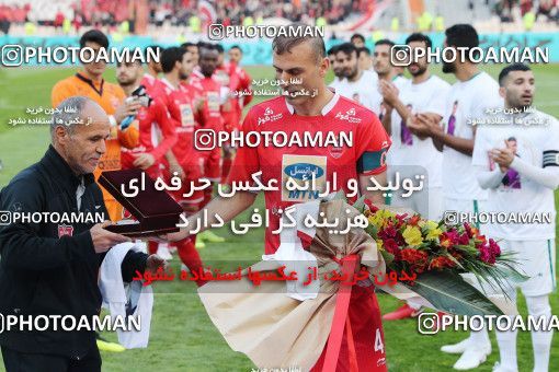 1409168, Tehran, Iran, Iran Pro League، Persian Gulf Cup، 2018-19 season، First Leg، Week 11، Persepolis ۱ v ۰ Zob Ahan Esfahan on 2018/12/04 at Azadi Stadium