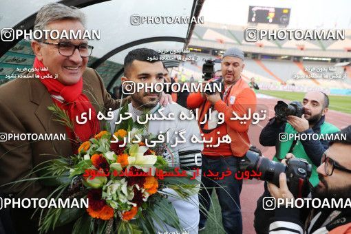 1409248, Tehran, Iran, Iran Pro League، Persian Gulf Cup، 2018-19 season، First Leg، Week 11، Persepolis ۱ v ۰ Zob Ahan Esfahan on 2018/12/04 at Azadi Stadium