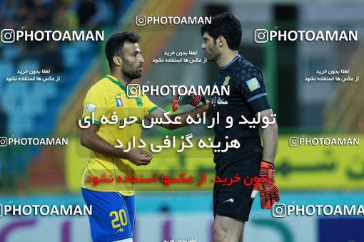 1347725, Abadan, , جام حذفی فوتبال ایران, Quarter-final, Khorramshahr Cup, Sanat Naft Abadan 1 v 3 Saipa on 2018/12/07 at Takhti Stadium Abadan