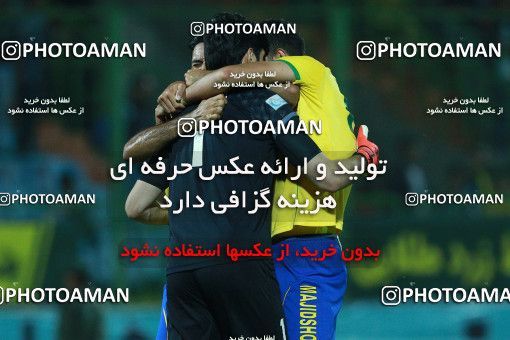 1347486, Abadan, , جام حذفی فوتبال ایران, Quarter-final, Khorramshahr Cup, Sanat Naft Abadan 1 v 3 Saipa on 2018/12/07 at Takhti Stadium Abadan