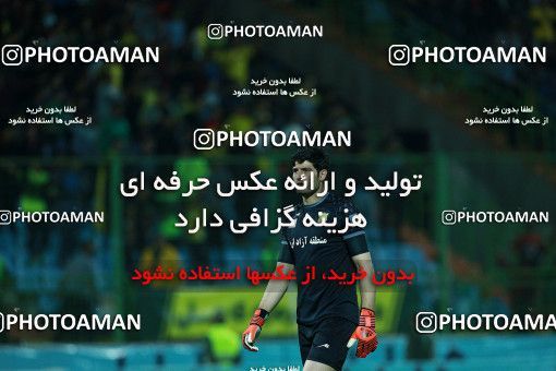 1347560, Abadan, , جام حذفی فوتبال ایران, Quarter-final, Khorramshahr Cup, Sanat Naft Abadan 1 v 3 Saipa on 2018/12/07 at Takhti Stadium Abadan