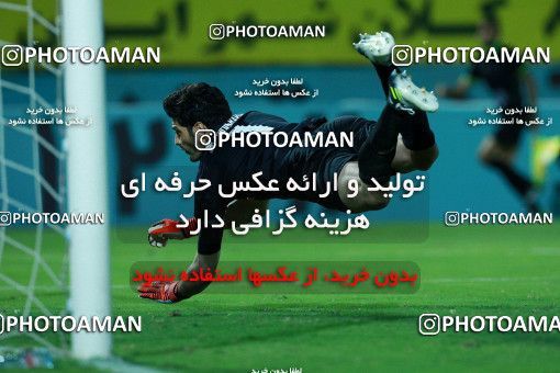 1347596, Abadan, , جام حذفی فوتبال ایران, Quarter-final, Khorramshahr Cup, Sanat Naft Abadan 1 v 3 Saipa on 2018/12/07 at Takhti Stadium Abadan