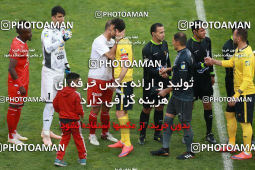 1349114, Tehran, , Iran Pro League، Persian Gulf Cup، 2018-19 season، First Leg، Week 15، Persepolis 3 v ۱ Pars Jonoubi Jam on 2018/12/14 at Azadi Stadium