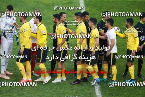 1349165, Tehran, , Iran Pro League، Persian Gulf Cup، 2018-19 season، First Leg، Week 15، Persepolis 3 v ۱ Pars Jonoubi Jam on 2018/12/14 at Azadi Stadium