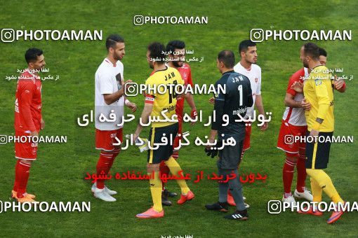 1349115, Tehran, , Iran Pro League، Persian Gulf Cup، 2018-19 season، First Leg، Week 15، Persepolis 3 v ۱ Pars Jonoubi Jam on 2018/12/14 at Azadi Stadium