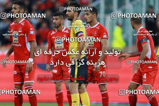 1349220, Tehran, , Iran Pro League، Persian Gulf Cup، 2018-19 season، First Leg، Week 15، Persepolis 3 v ۱ Pars Jonoubi Jam on 2018/12/14 at Azadi Stadium