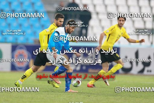 1373170, Tehran,Shahr Qods, , Iran Pro League، Persian Gulf Cup، 2018-19 season، Second Leg، Week 17، Paykan ۰ v ۱ Sepahan on 2019/02/15 at Shahr-e Qods Stadium