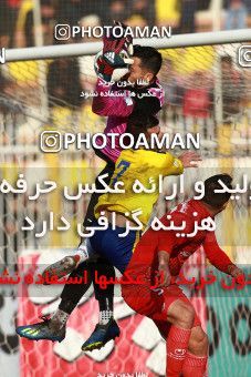 1382647, Ahvaz, , Iran Pro League، Persian Gulf Cup، 2018-19 season، Second Leg، Week 20، Naft M Soleyman 2 v 2 Nassaji Mazandaran F.C on 2019/03/01 at Behnam Mohammadi Stadium