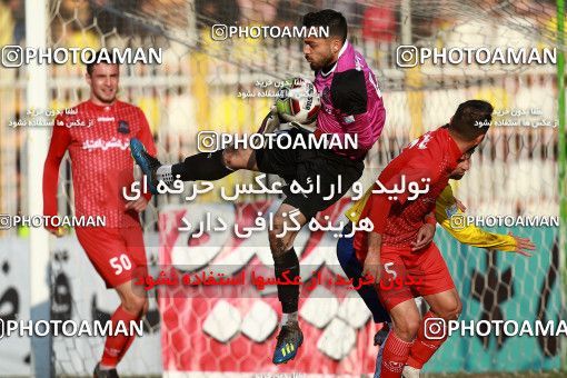 1382680, Ahvaz, , Iran Pro League، Persian Gulf Cup، 2018-19 season، Second Leg، Week 20، Naft M Soleyman 2 v 2 Nassaji Mazandaran F.C on 2019/03/01 at Behnam Mohammadi Stadium