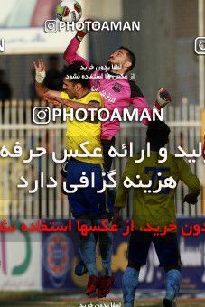 1382709, Ahvaz, , Iran Pro League، Persian Gulf Cup، 2018-19 season، Second Leg، Week 20، Naft M Soleyman 2 v 2 Nassaji Mazandaran F.C on 2019/03/01 at Behnam Mohammadi Stadium