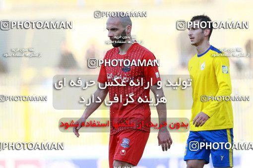 1382587, Ahvaz, , Iran Pro League، Persian Gulf Cup، 2018-19 season، Second Leg، Week 20، Naft M Soleyman 2 v 2 Nassaji Mazandaran F.C on 2019/03/01 at Behnam Mohammadi Stadium