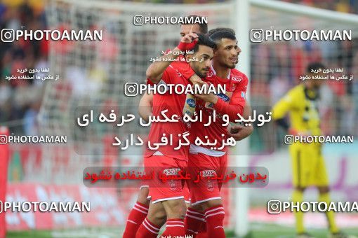 1443795, Tehran,Shahr Qods, , Iran Pro League، Persian Gulf Cup، 2018-19 season، Second Leg، Week 24، Paykan ۰ v 2 Persepolis on 2019/04/04 at Shahr-e Qods Stadium