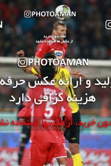 1398720, Tehran, , Iran Pro League، Persian Gulf Cup، 2018-19 season، Second Leg، Week 27، Persepolis ۰ v ۰ Sepahan on 2019/04/26 at Azadi Stadium